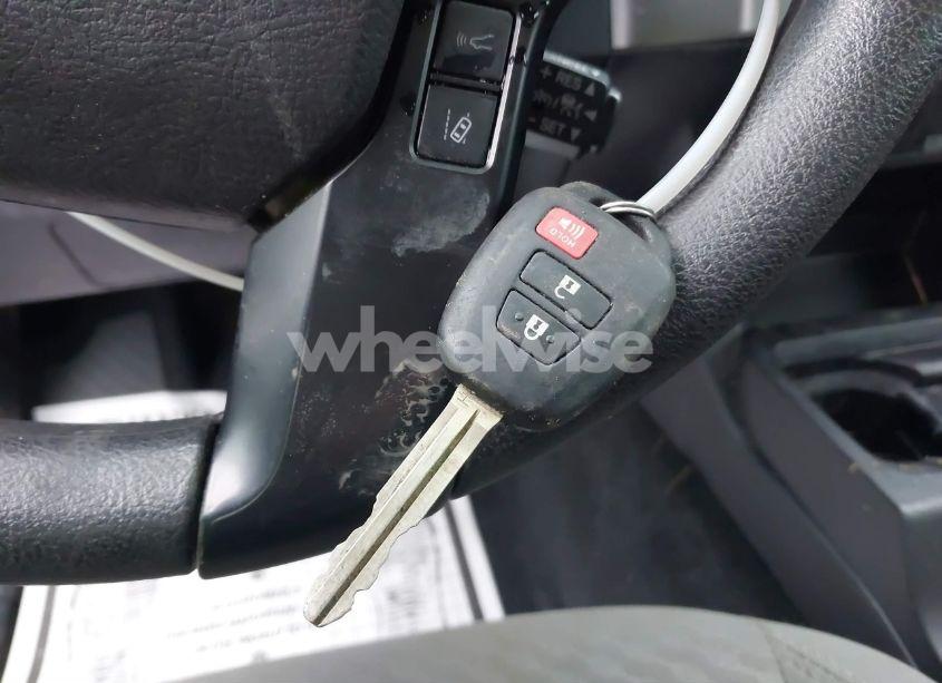 Photo 11 of 2022 Toyota Tacoma SR (VIN 3TYAX5GN0NT043454)