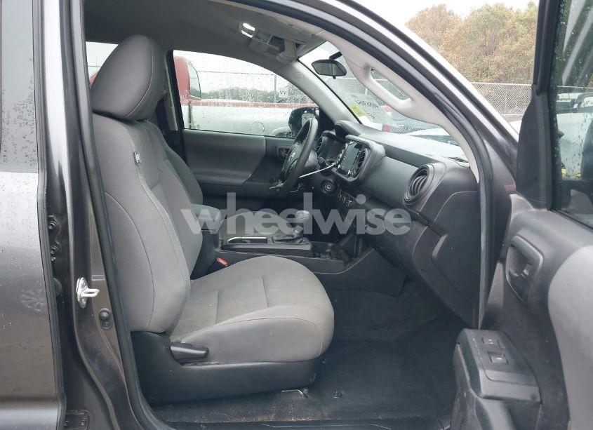 Photo 5 of 2022 Toyota Tacoma SR (VIN 3TYAX5GN0NT043454)