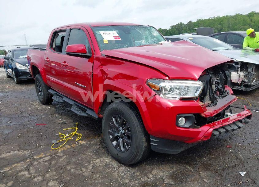 2021 Toyota Tacoma SR5 (VIN 3TYAX5GN1MT030226) main photo