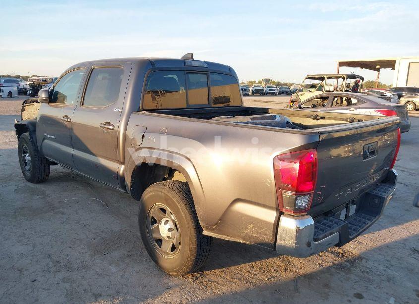 Photo 3 of 2021 Toyota Tacoma SR5 (VIN 3TYAX5GN2MT020997)