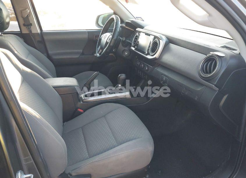 Photo 5 of 2021 Toyota Tacoma SR5 (VIN 3TYAX5GN2MT020997)
