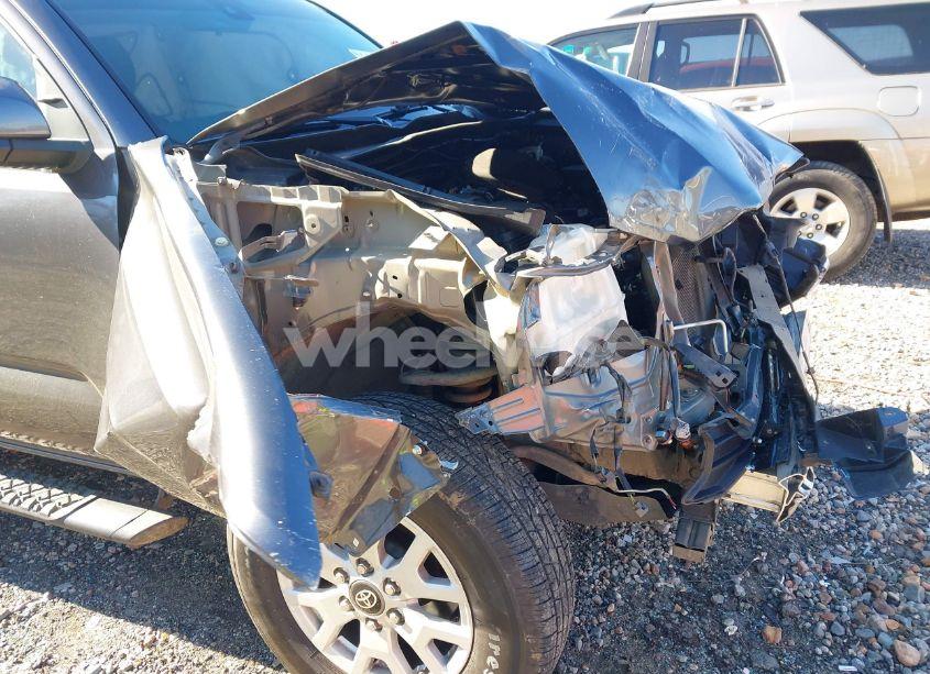 Photo 6 of 2021 Toyota Tacoma SR (VIN 3TYAX5GN2MT021535)