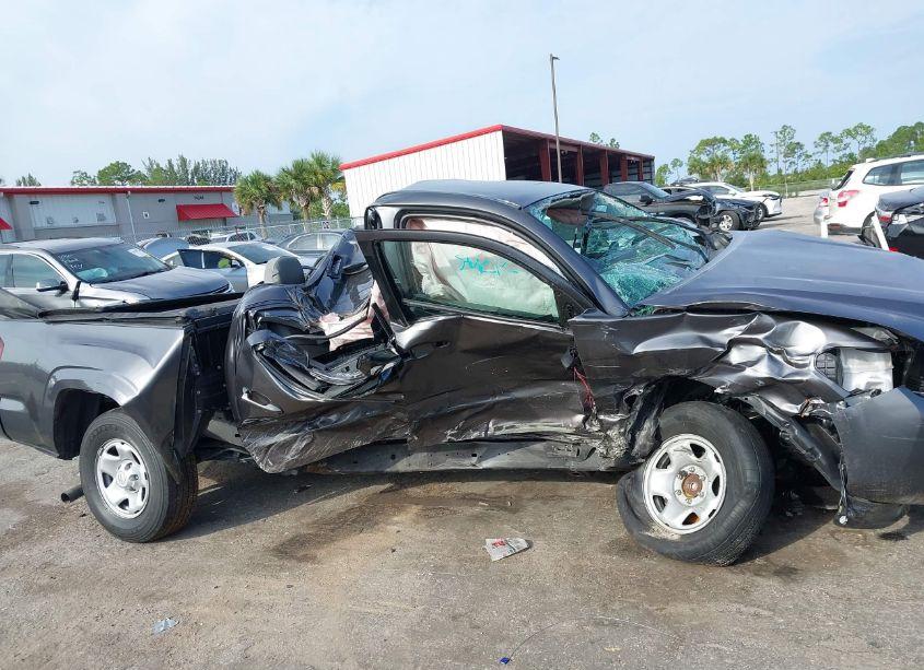 Photo 11 of 2022 Toyota Tacoma SR (VIN 3TYAX5GN2NT045092)
