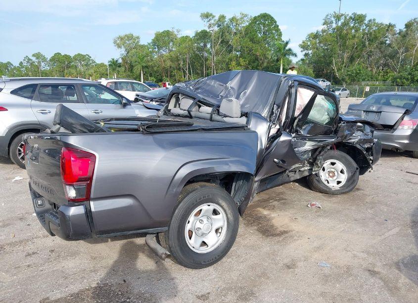 Photo 4 of 2022 Toyota Tacoma SR (VIN 3TYAX5GN2NT045092)