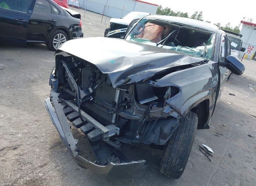 Photo 6 of 2022 Toyota Tacoma SR (VIN 3TYAX5GN2NT045092)