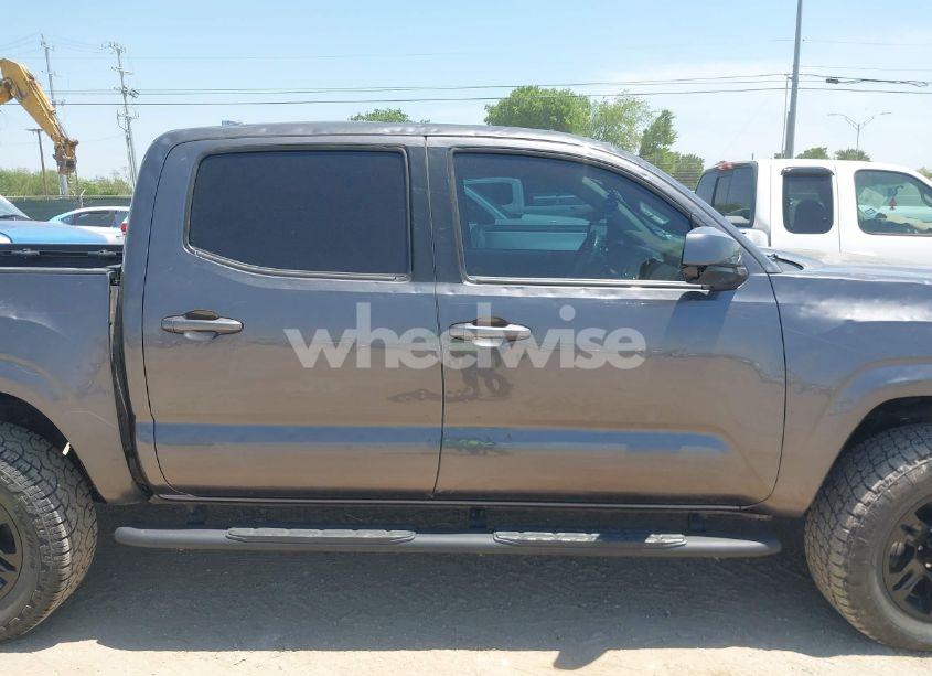 Photo 13 of 2021 Toyota Tacoma SR (VIN 3TYAX5GN3MT015565)