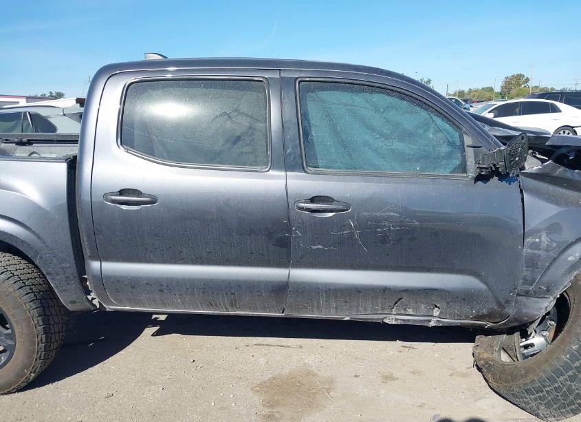 Photo 12 of 2022 Toyota Tacoma SR (VIN 3TYAX5GN3NT036515)