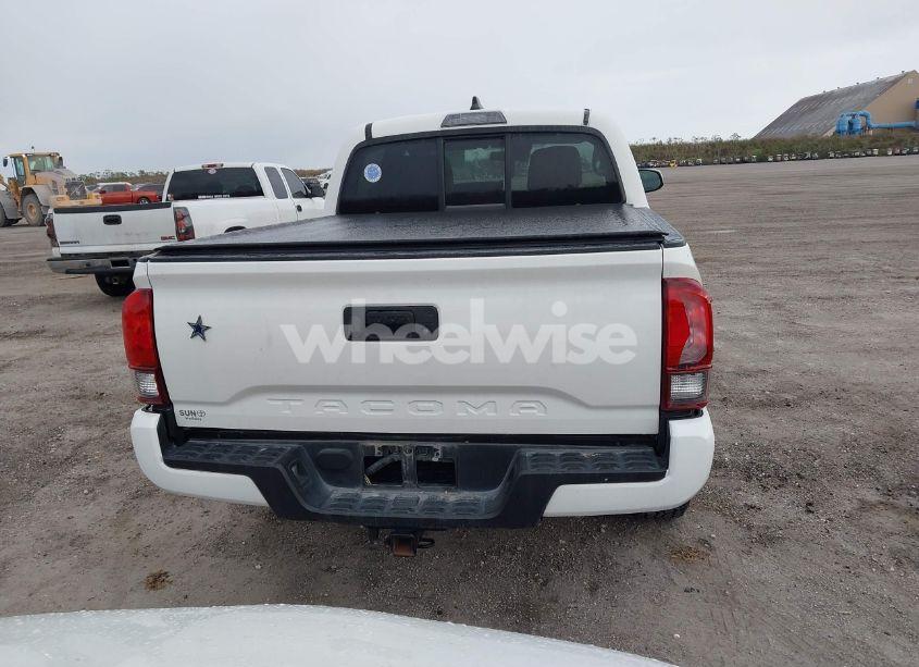 Photo 16 of 2022 Toyota Tacoma SR (VIN 3TYAX5GN3NT048695)