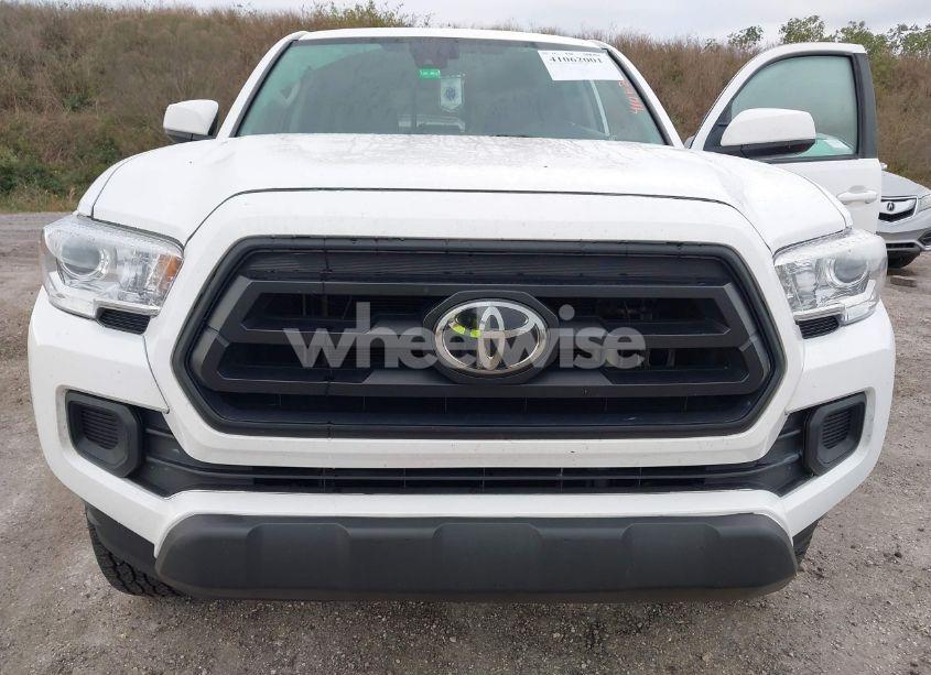 Photo 6 of 2022 Toyota Tacoma SR (VIN 3TYAX5GN3NT048695)