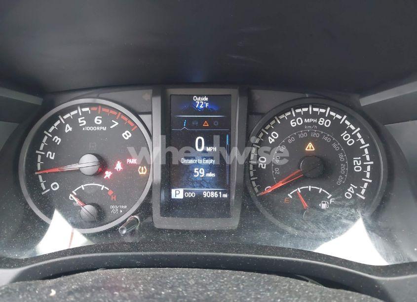 Photo 7 of 2022 Toyota Tacoma SR (VIN 3TYAX5GN3NT048695)