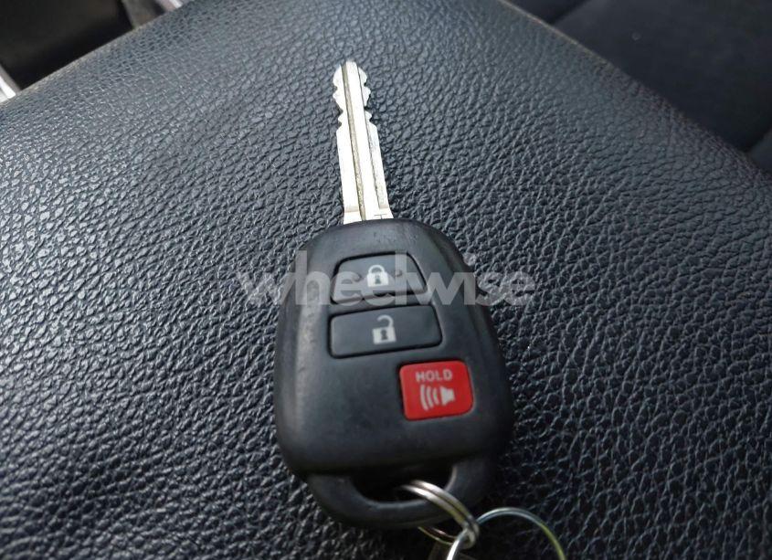 Photo 11 of 2022 Toyota Tacoma SR5 (VIN 3TYAX5GN3NT057428)
