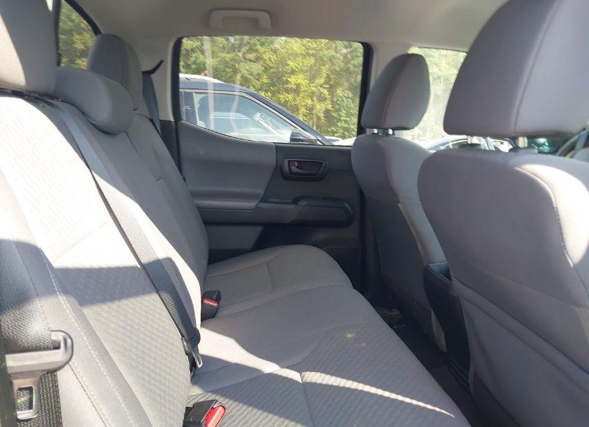 Photo 8 of 2021 Toyota Tacoma SR (VIN 3TYAX5GN4MT015106)