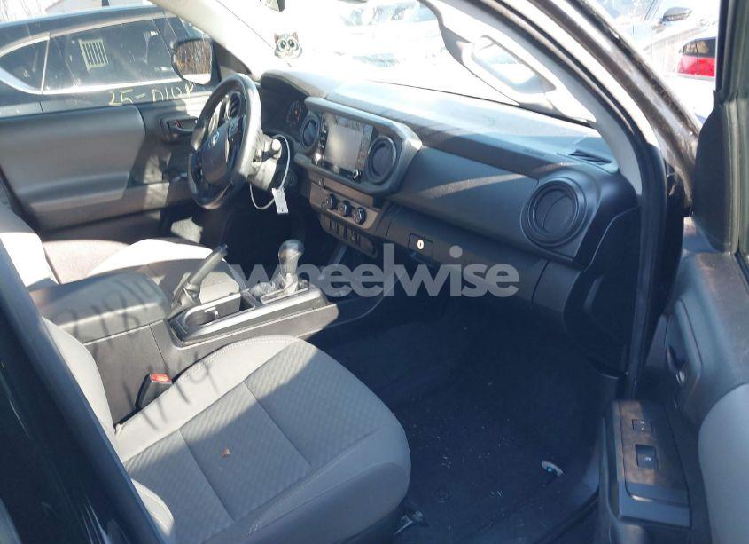Photo 5 of 2021 Toyota Tacoma SR (VIN 3TYAX5GN4MT034089)