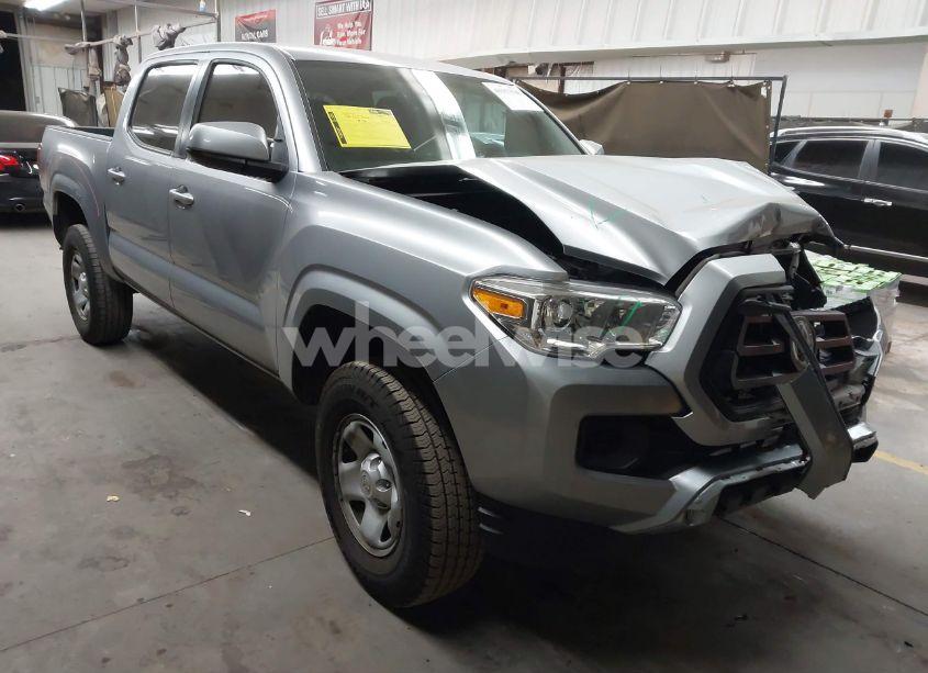 2022 Toyota Tacoma SR (VIN 3TYAX5GN4NT037799) main photo