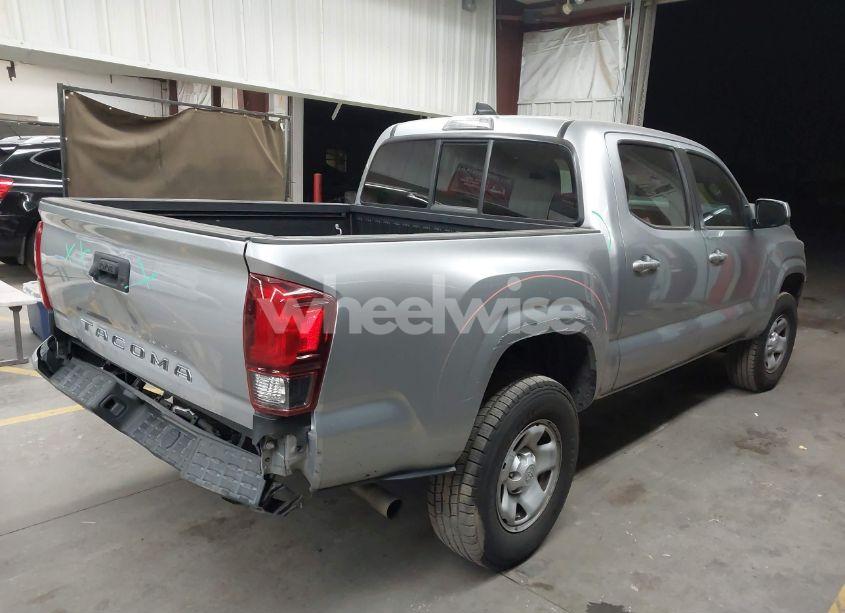 Photo 4 of 2022 Toyota Tacoma SR (VIN 3TYAX5GN4NT037799)