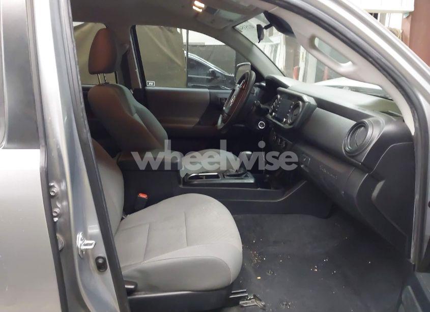 Photo 5 of 2022 Toyota Tacoma SR (VIN 3TYAX5GN4NT037799)