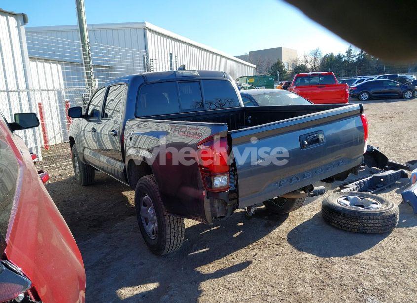 Photo 3 of 2022 Toyota Tacoma SR (VIN 3TYAX5GN4NT043196)