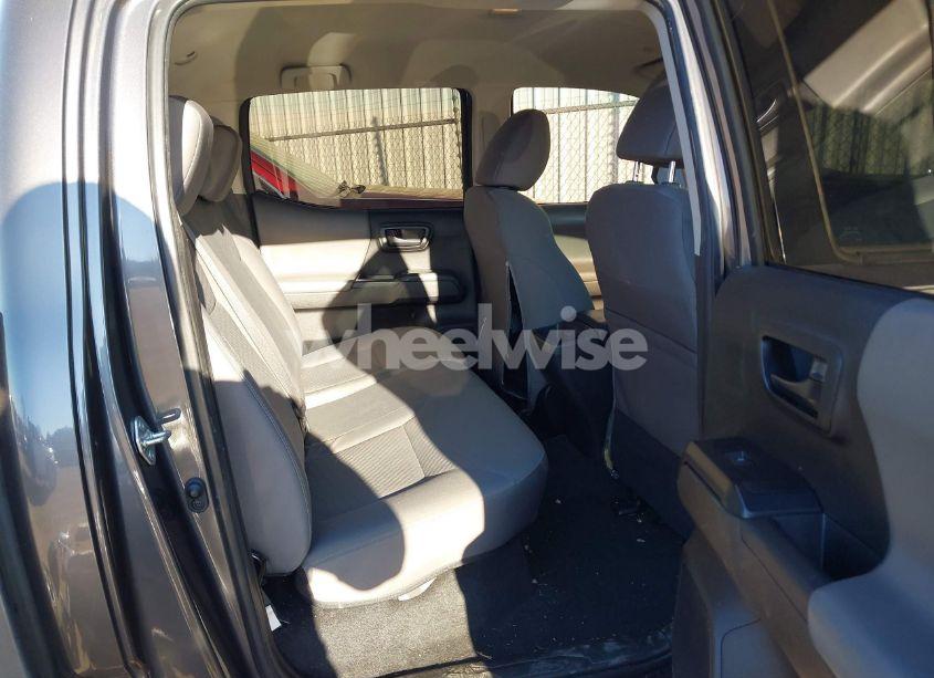 Photo 8 of 2022 Toyota Tacoma SR (VIN 3TYAX5GN4NT043196)