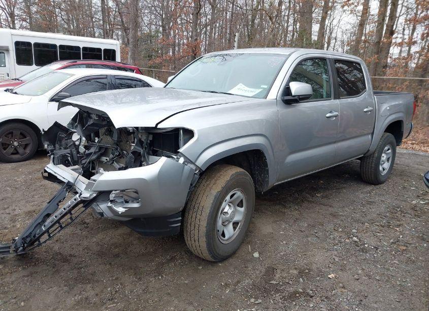 Photo 2 of 2023 Toyota Tacoma SR (VIN 3TYAX5GN4PT075696)