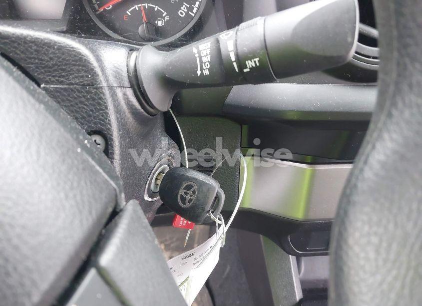 Photo 11 of 2021 Toyota Tacoma SR (VIN 3TYAX5GN5MT023408)