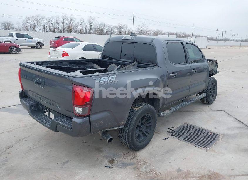Photo 4 of 2021 Toyota Tacoma SR (VIN 3TYAX5GN5MT023408)