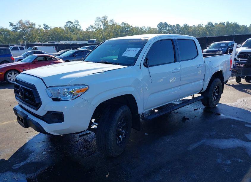 Photo 2 of 2021 Toyota Tacoma SR (VIN 3TYAX5GN6MT012580)