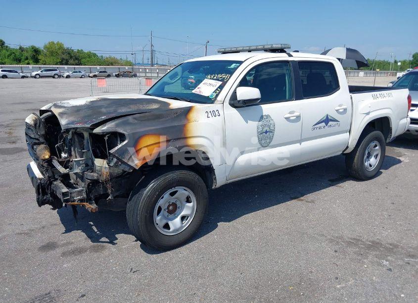 Photo 2 of 2021 Toyota Tacoma SR (VIN 3TYAX5GN6MT022316)