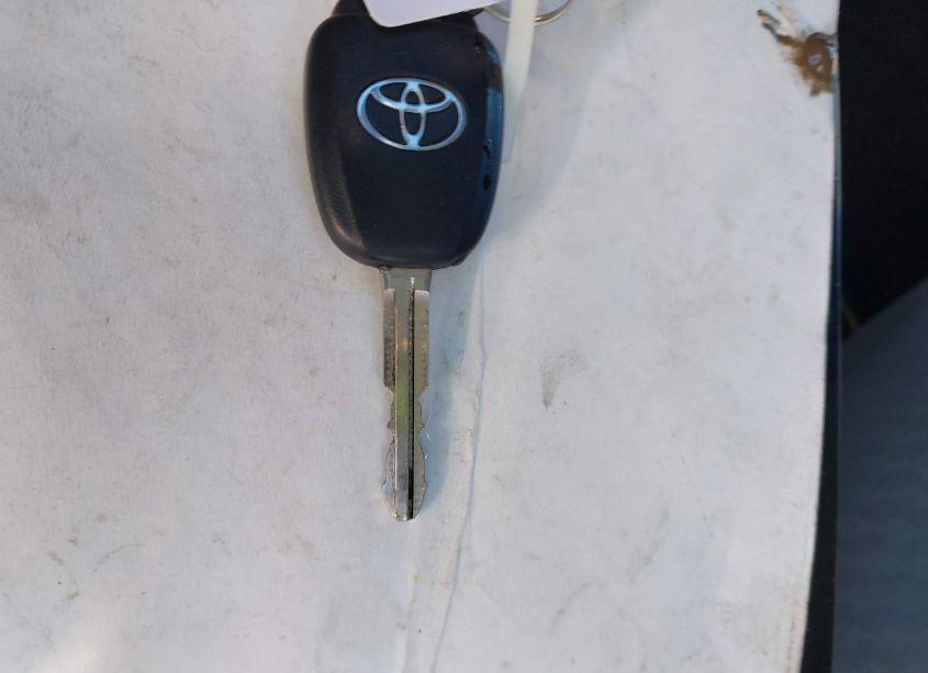 Photo 11 of 2021 Toyota Tacoma SR (VIN 3TYAX5GN6MT032747)