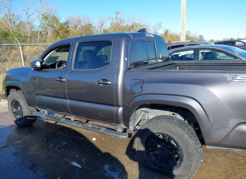Photo 14 of 2021 Toyota Tacoma SR (VIN 3TYAX5GN6MT032747)