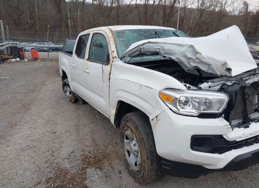 Photo 6 of 2022 Toyota Tacoma SR (VIN 3TYAX5GN6NT045032)