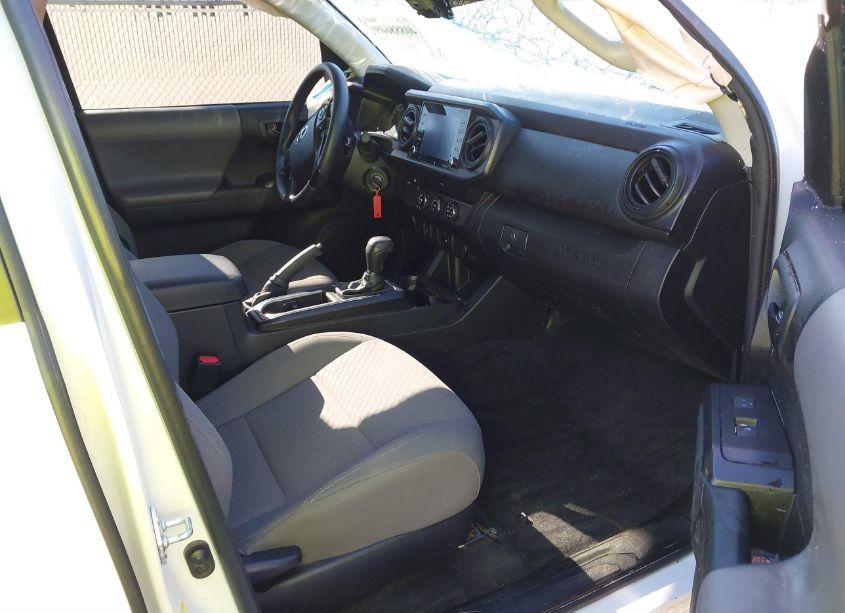 Photo 5 of 2022 Toyota Tacoma SR (VIN 3TYAX5GN8NT046246)