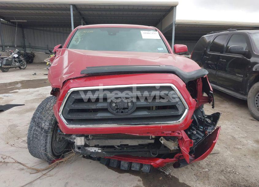 Photo 13 of 2022 Toyota Tacoma SR (VIN 3TYAX5GN8NT061488)