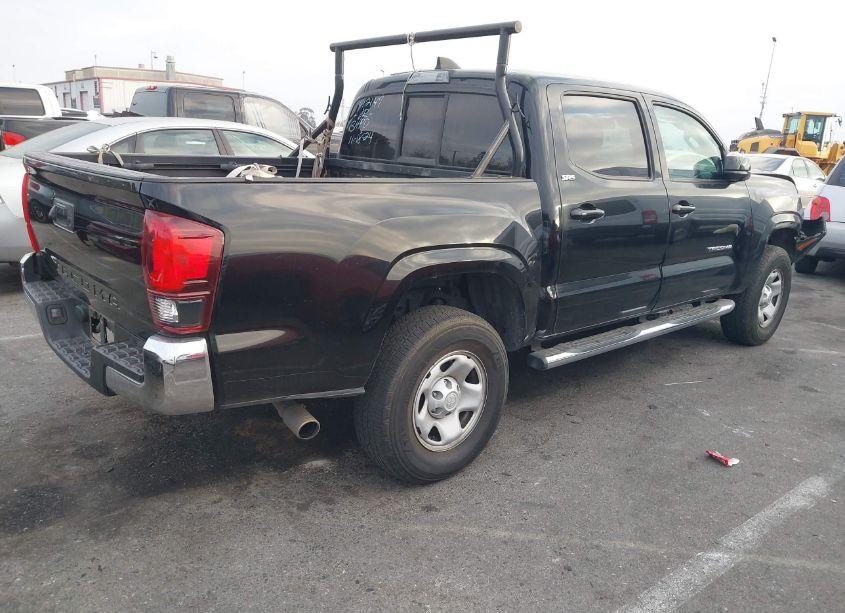 Photo 4 of 2021 Toyota Tacoma SR5 (VIN 3TYAX5GN9MT014887)