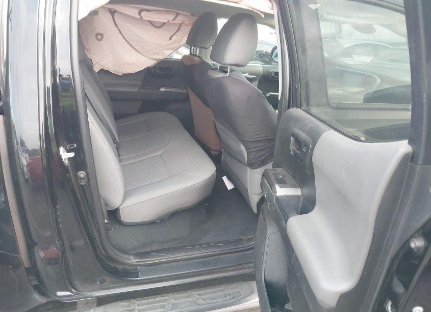 Photo 8 of 2021 Toyota Tacoma SR5 (VIN 3TYAX5GN9MT014887)