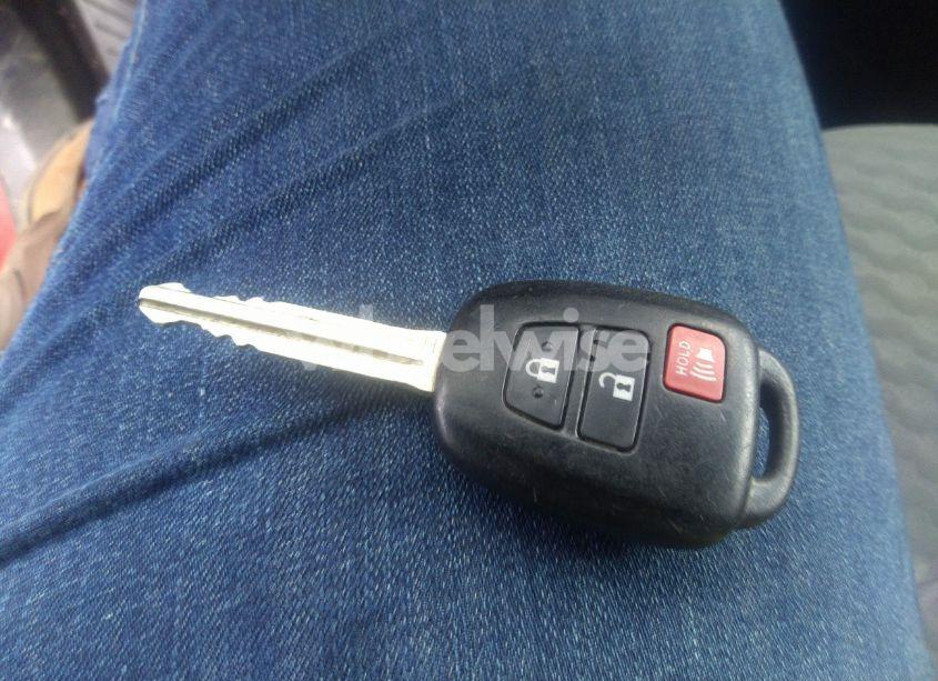 Photo 11 of 2021 Toyota Tacoma SR5 (VIN 3TYAX5GN9MT018373)