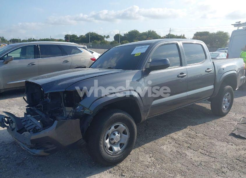 Photo 2 of 2021 Toyota Tacoma SR (VIN 3TYAX5GN9MT022049)