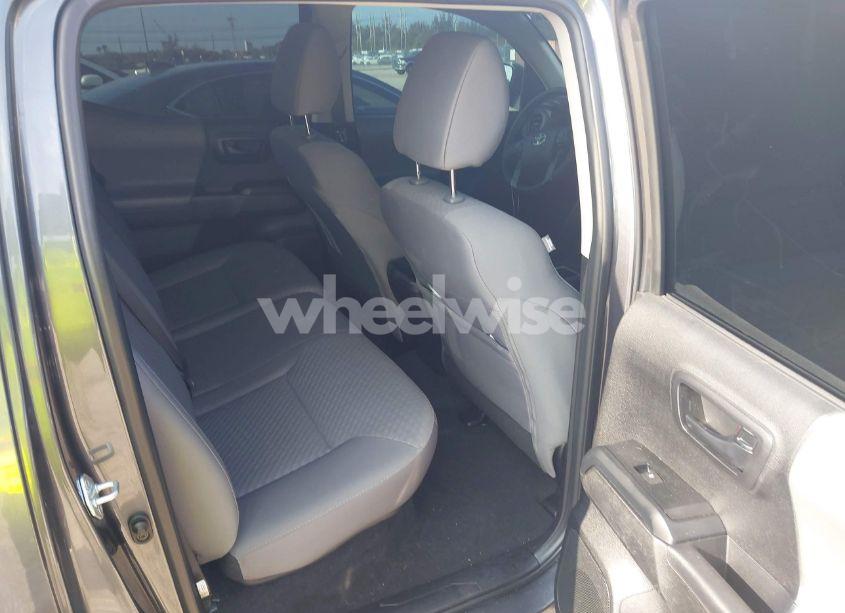 Photo 8 of 2021 Toyota Tacoma SR (VIN 3TYAX5GN9MT022049)