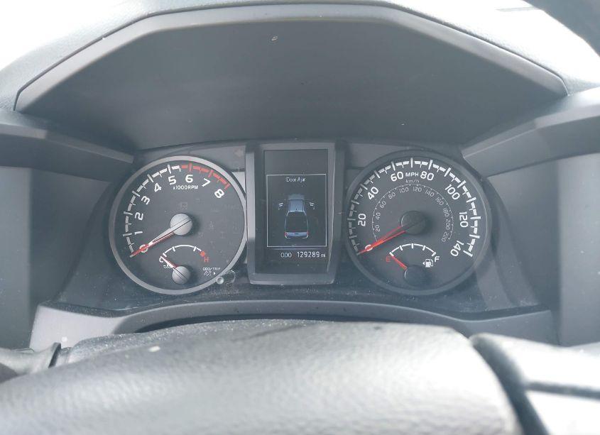 Photo 7 of 2021 Toyota Tacoma SR (VIN 3TYAX5GNXMT011626)