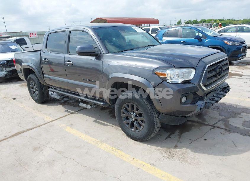 2022 Toyota Tacoma SR5 (VIN 3TYAX5GNXNT048581) main photo