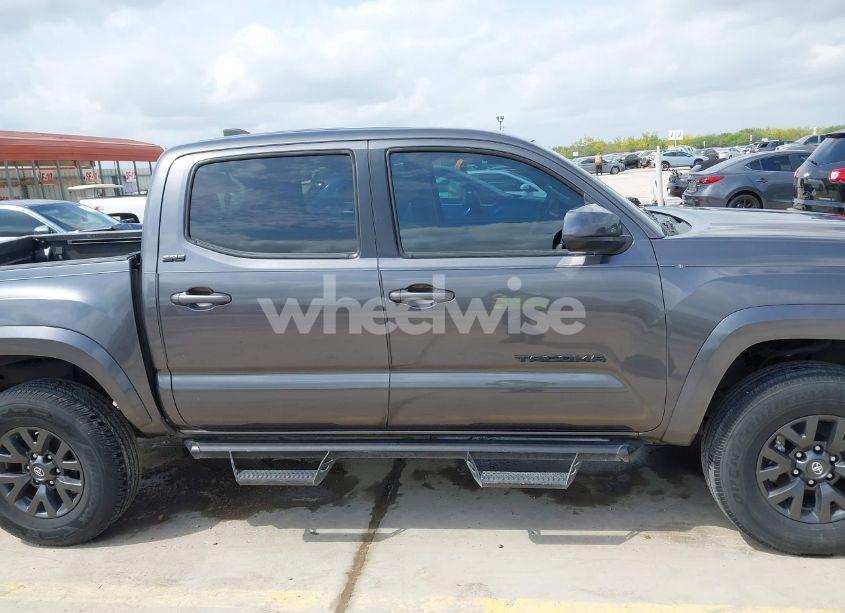 Photo 14 of 2022 Toyota Tacoma SR5 (VIN 3TYAX5GNXNT048581)