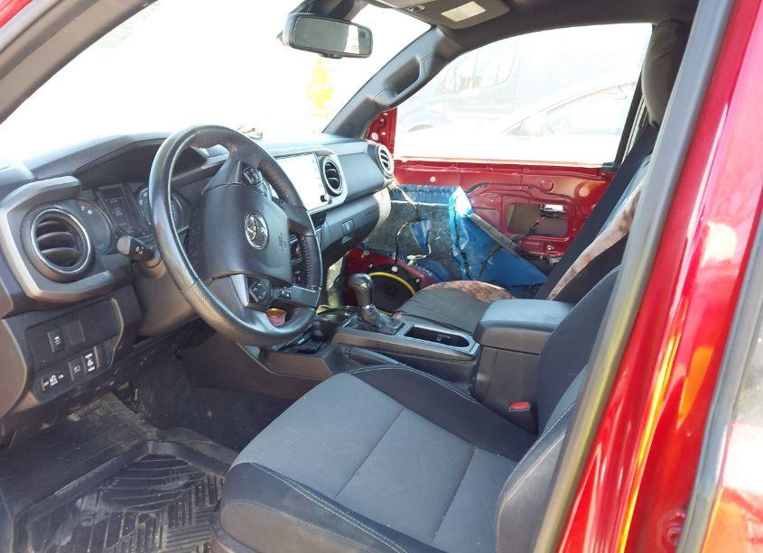 Photo 5 of 2021 Toyota Tacoma TRD SPORT (VIN 3TYAZ5CN0MT003356)