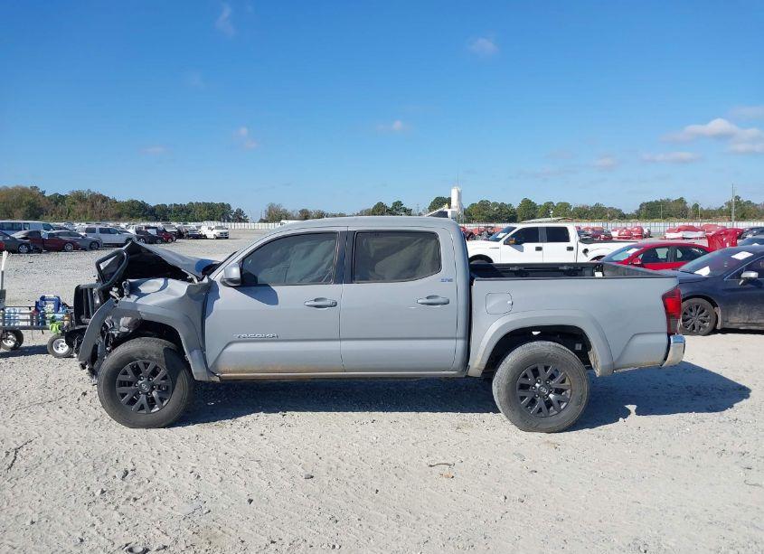 Photo 14 of 2021 Toyota Tacoma SR5 V6 (VIN 3TYAZ5CN0MT003373)