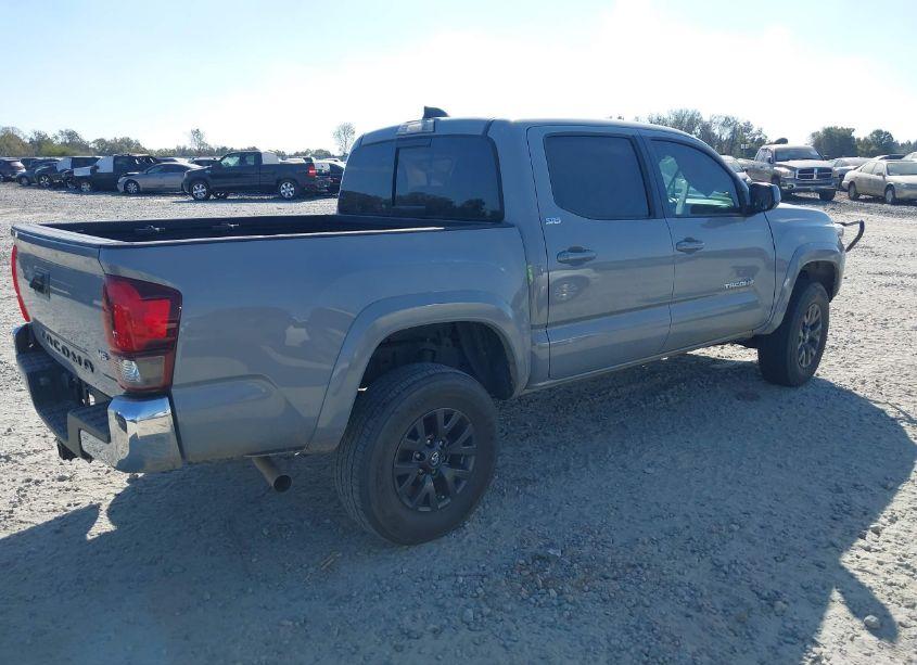 Photo 4 of 2021 Toyota Tacoma SR5 V6 (VIN 3TYAZ5CN0MT003373)