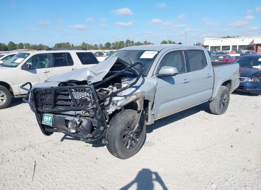 Photo 6 of 2021 Toyota Tacoma SR5 V6 (VIN 3TYAZ5CN0MT003373)