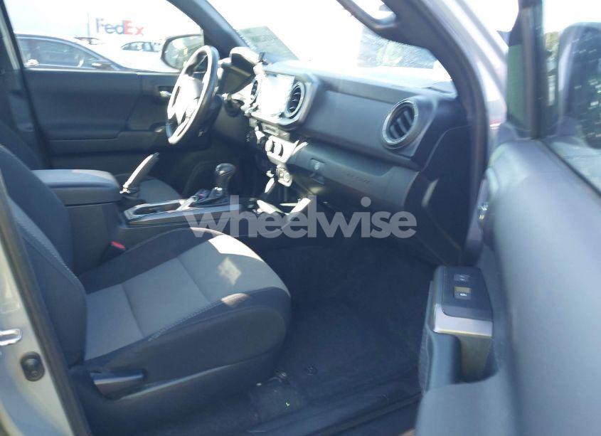 Photo 5 of 2021 Toyota Tacoma TRD SPORT (VIN 3TYAZ5CN4MT002937)