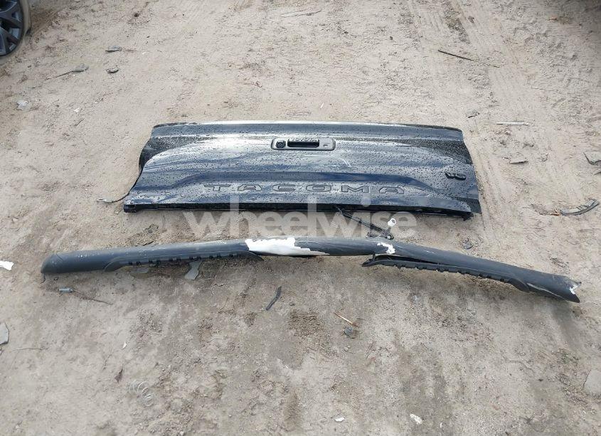 Photo 12 of 2022 Toyota Tacoma SR5 V6 (VIN 3TYAZ5CN7NT018857)