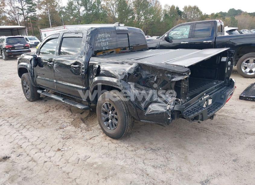 Photo 3 of 2022 Toyota Tacoma SR5 V6 (VIN 3TYAZ5CN7NT018857)