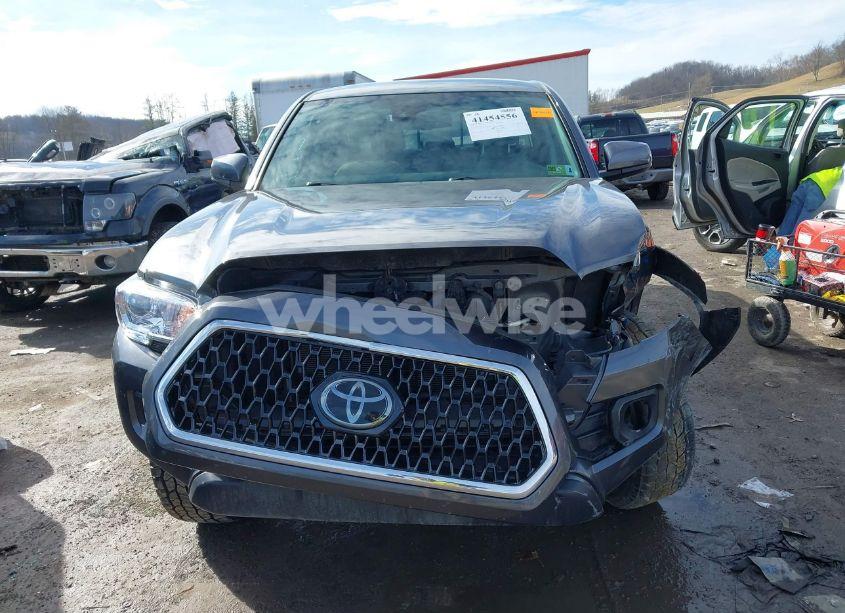 Photo 13 of 2022 Toyota Tacoma SR5 V6 (VIN 3TYCZ5AN0NT056524)