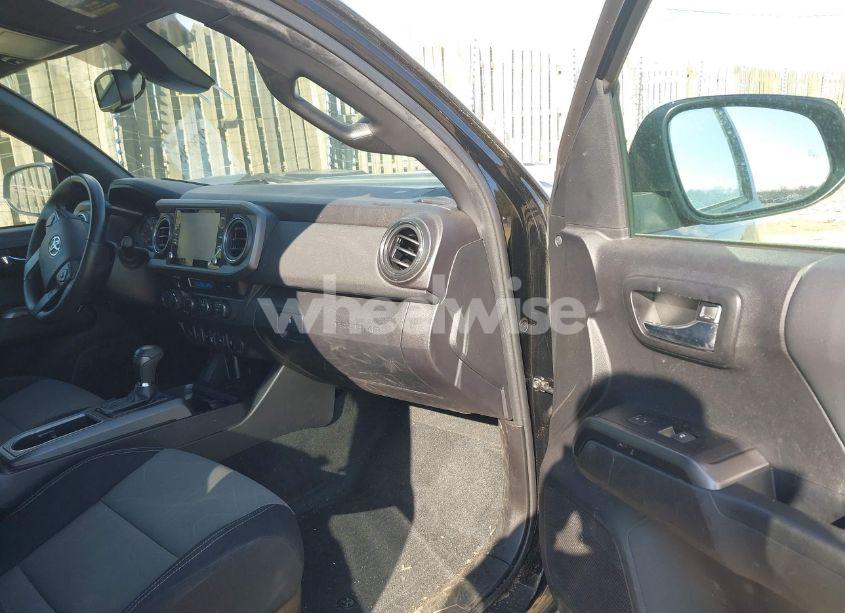 Photo 5 of 2022 Toyota Tacoma TRD SPORT (VIN 3TYCZ5AN0NT066728)