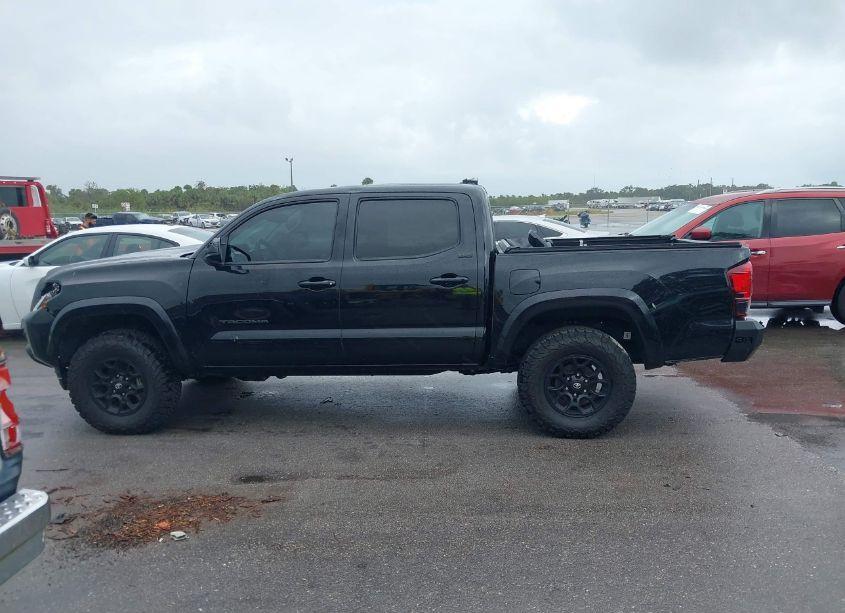 Photo 15 of 2022 Toyota Tacoma SR5 V6 (VIN 3TYCZ5AN0NT081410)